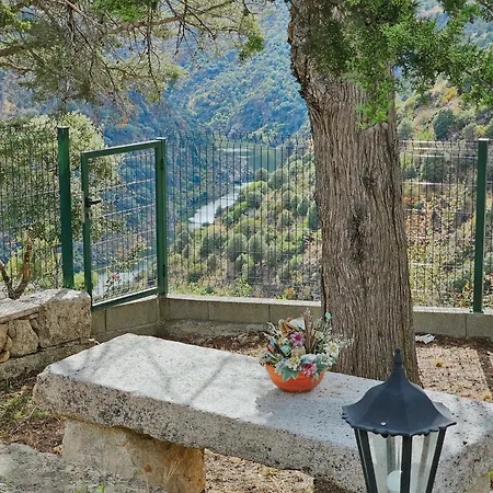 Juncao - Completos Appartement Miranda do Douro